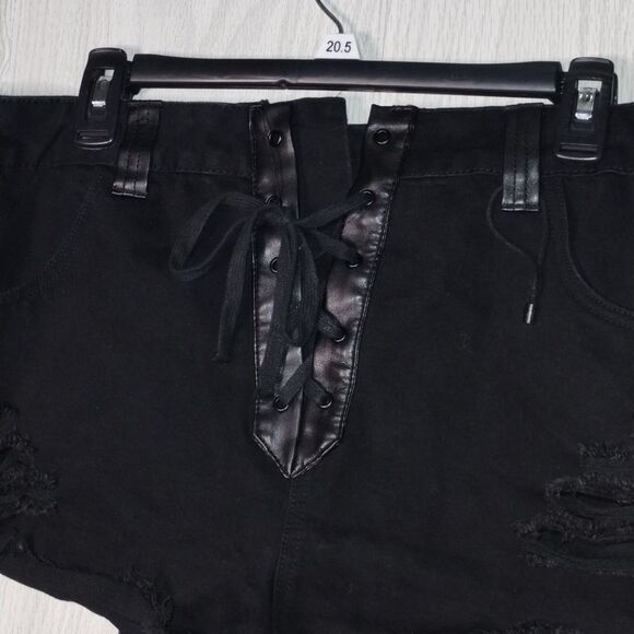 Killstar Contraband Black Women's Shorts - Picture 3 of 7